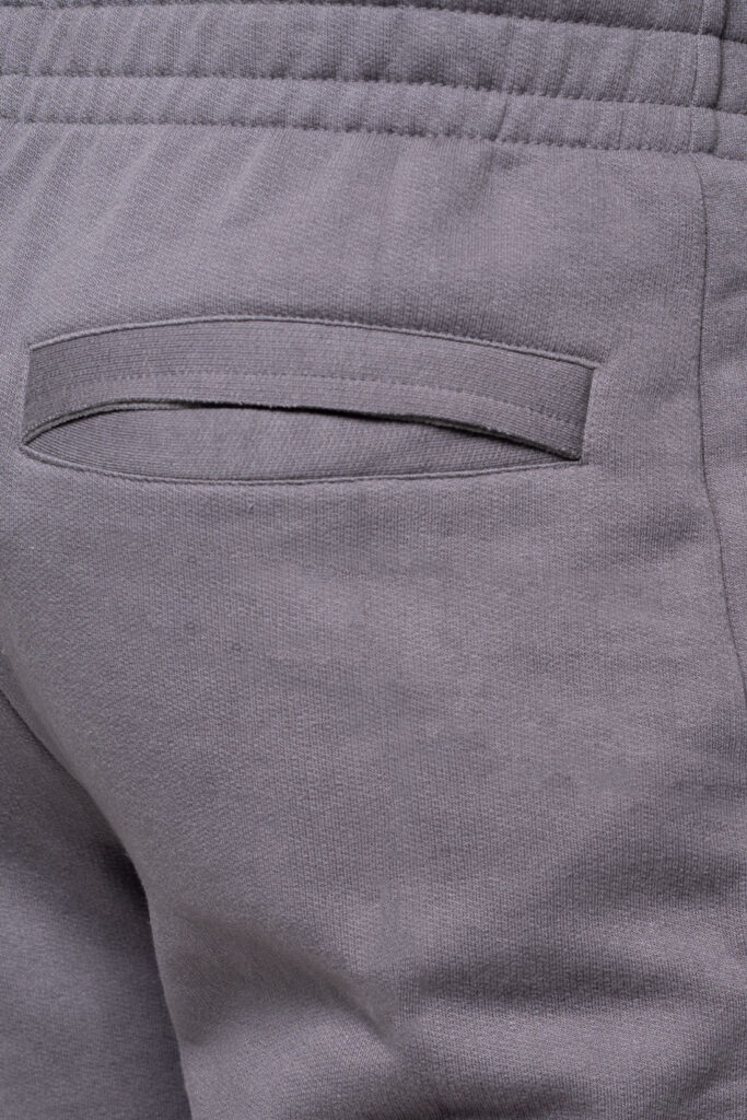 Organic Cotton Men's Shorts back pocket detail