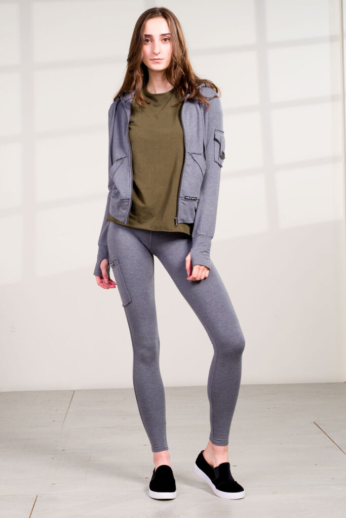 Bamboo hoodie and leggings with a pocket