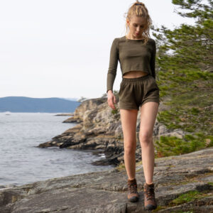 Women's organic cotton hiking outfit