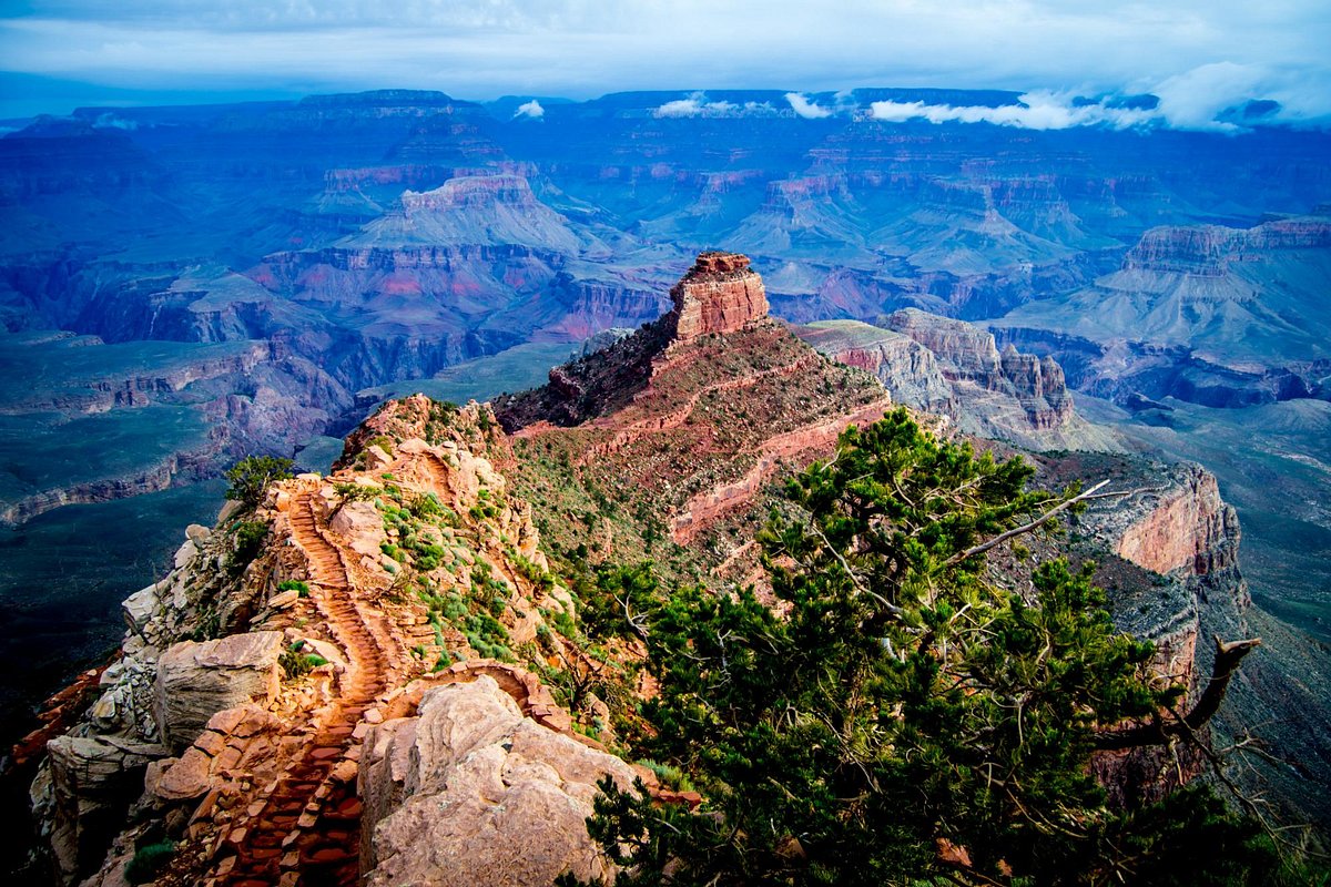 Top 20 Best Day Hikes in the US